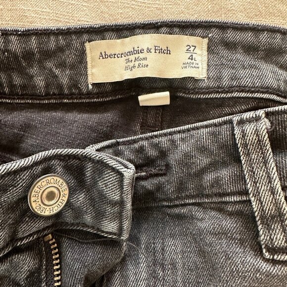 Abercrombie & Fitch Black High Rise Mom jean, Size: 27 long - Picture 7 of 8